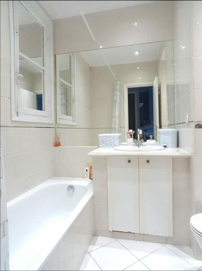 Apartment In Ницца Экстерьер фото